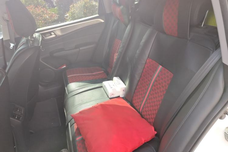 Used Honda Jade 2013 1.8L automatic Comfort version 5 seats Left Rear Seat