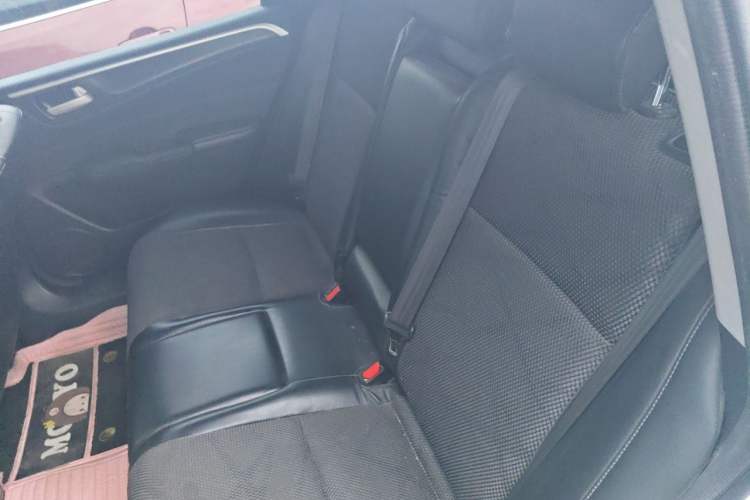 Used Honda Jade 2013 1.8L automatic Comfort version 5 seats Left Rear Seat