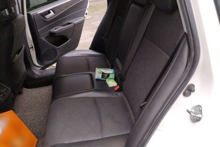 Used Honda Jade 2013 1.8L automatic Comfort version 5 seats Left Rear Seat