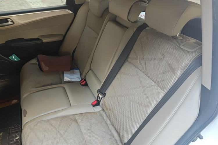 Used Honda Jade 2013 1.8L automatic Comfort version 5 seats Left Rear Seat