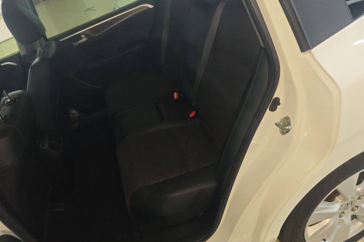 Used Honda Jade 2013 1.8L automatic Comfort version 5 seats Left Rear Seat