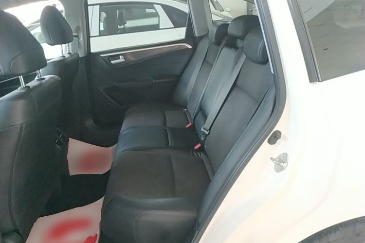 Used Honda Jade 2013 1.8L automatic Comfort version 5 seats Left Rear Seat