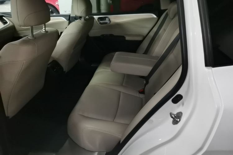 Used Honda Jade 2013 1.8L CVT Luxury Edition 5 seats Left Rear Seat