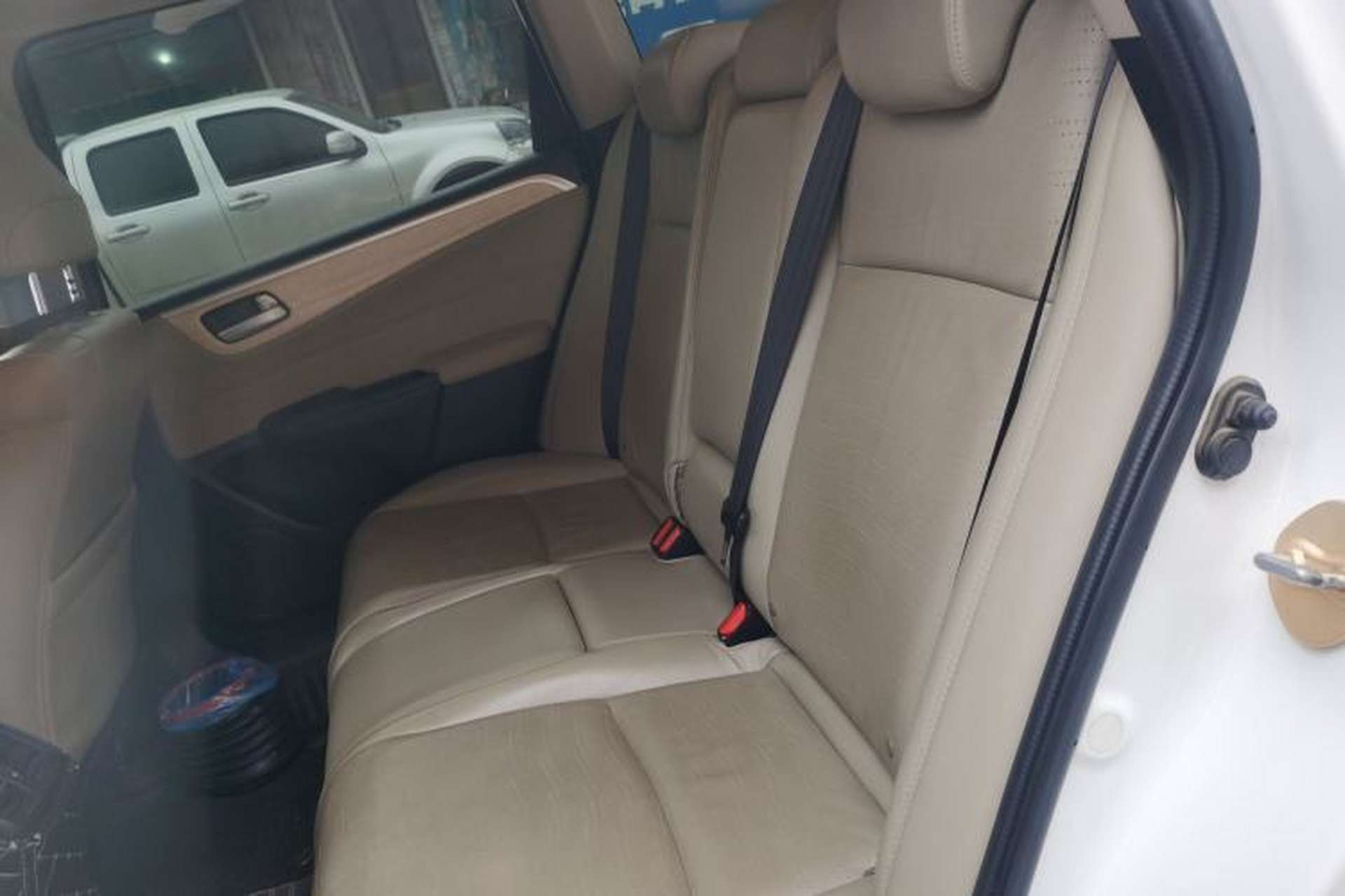 Used Honda Jade 2013 1.8L CVT Luxury Edition 5 seats Left Rear Seat