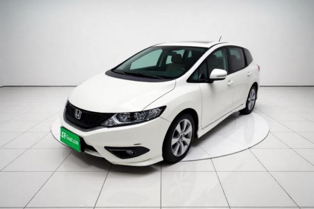 Used Honda Jade 2013 1.8L automatic Comfort version 5 seats