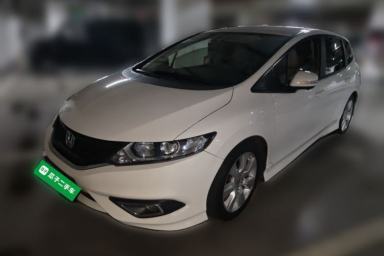Used Honda Jade 2013 1.8L automatic Comfort version 5 seats
