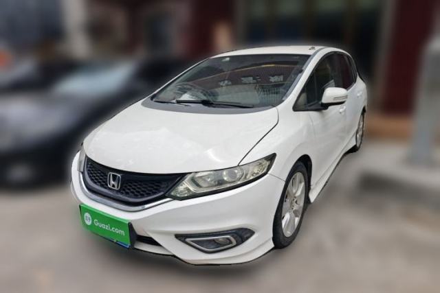Used Honda Jade 2013 1.8L automatic Comfort version 5 seats