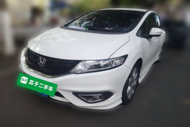 Used Honda Jade 2013 1.8L automatic Comfort version 5 seats