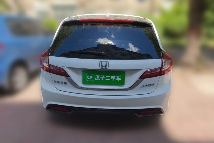 Used Honda Jade 2013 1.8L automatic Comfort version 5 seats Rear