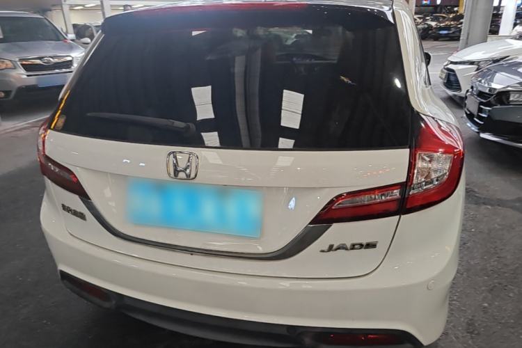 Used Honda Jade 2013 1.8L automatic Comfort version 5 seats Rear