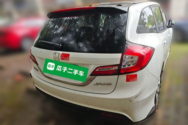 Used Honda Jade 2013 1.8L automatic Comfort version 5 seats Rear