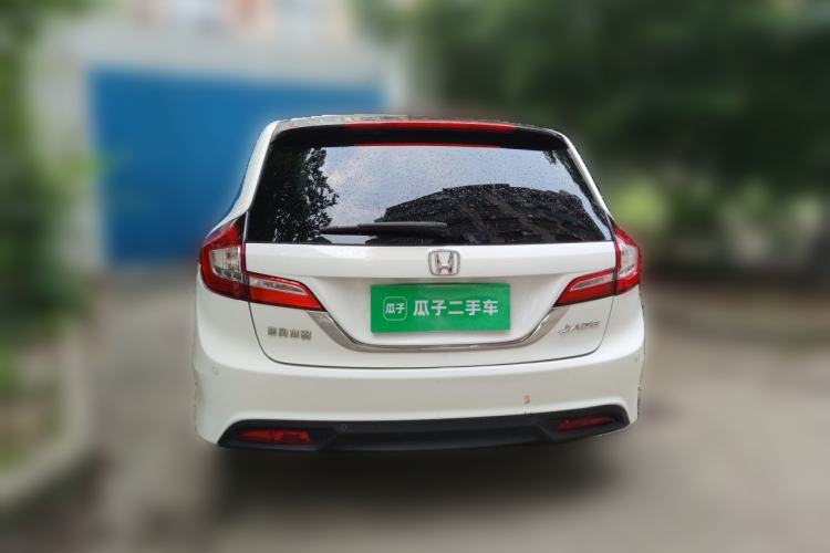 Used Honda Jade 2013 1.8L automatic Comfort version 5 seats Rear