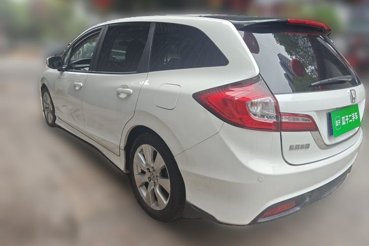 Used Honda Jade 2013 1.8L automatic Comfort version 5 seats Rear Left 45 Deg
