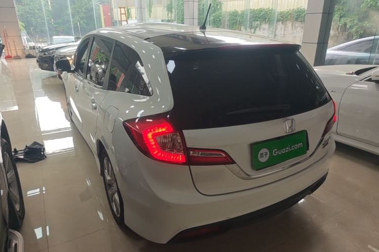 Used Honda Jade 2013 1.8L automatic Comfort version 5 seats Rear Left 45 Deg