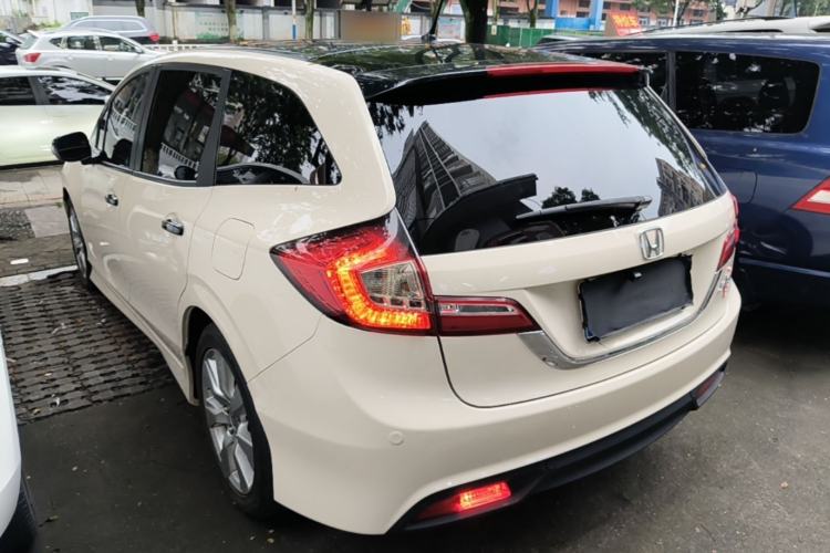 Used Honda Jade 2013 1.8L automatic Comfort version 5 seats Rear Left 45 Deg