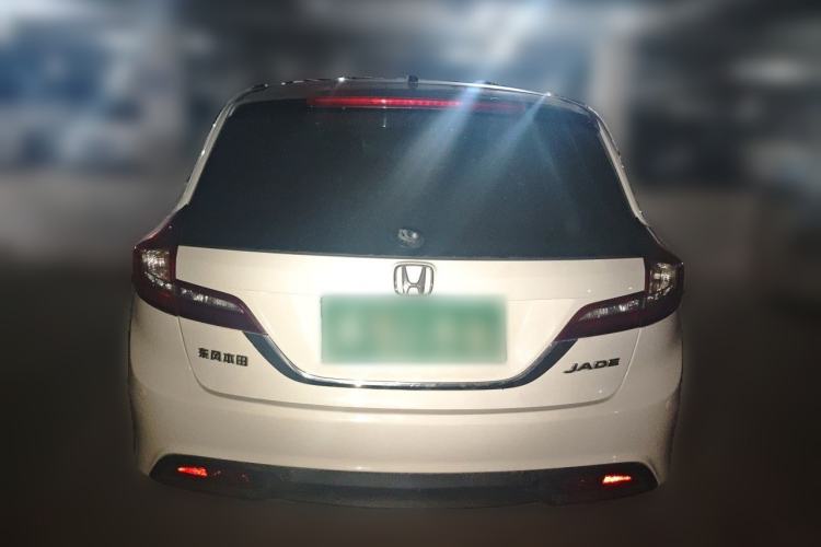 Used Honda Jade 2013 1.8L automatic Comfort version 5 seats Rear