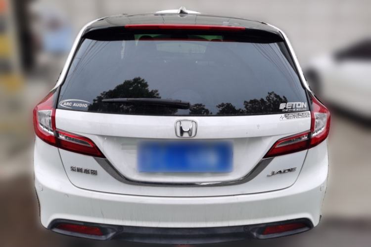 Used Honda Jade 2013 1.8L automatic Comfort version 5 seats Rear