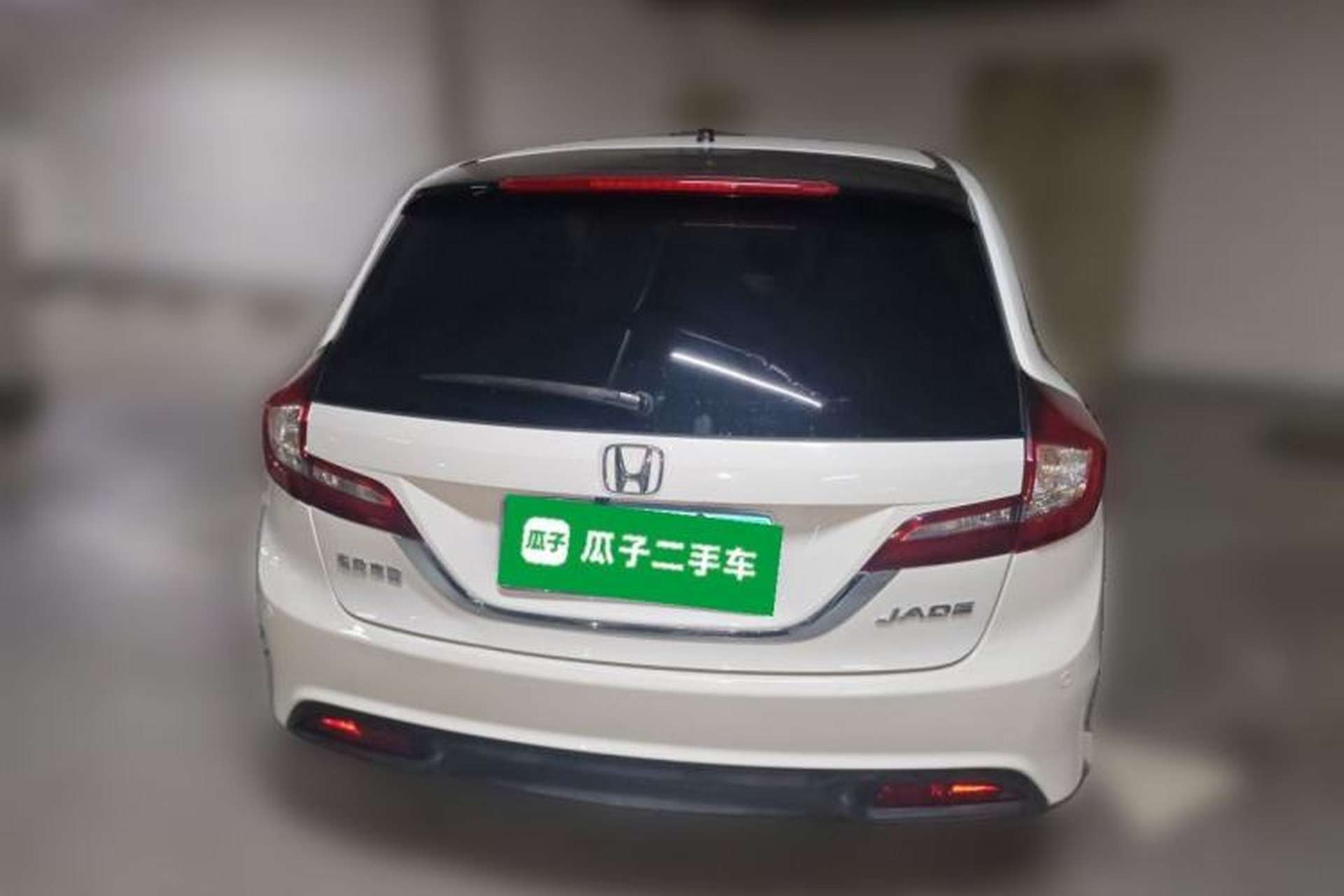Used Honda Jade 2013 1.8L automatic Comfort version 5 seats Rear