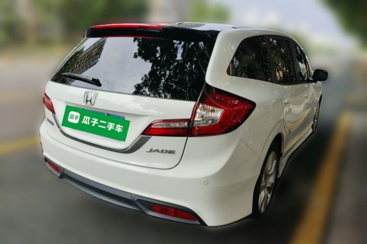Used Honda Jade 2013 1.8L automatic Comfort version 5 seats Rear Right 45 Deg