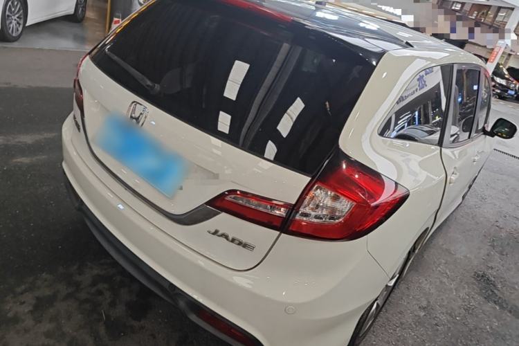 Used Honda Jade 2013 1.8L automatic Comfort version 5 seats Rear Right 45 Deg