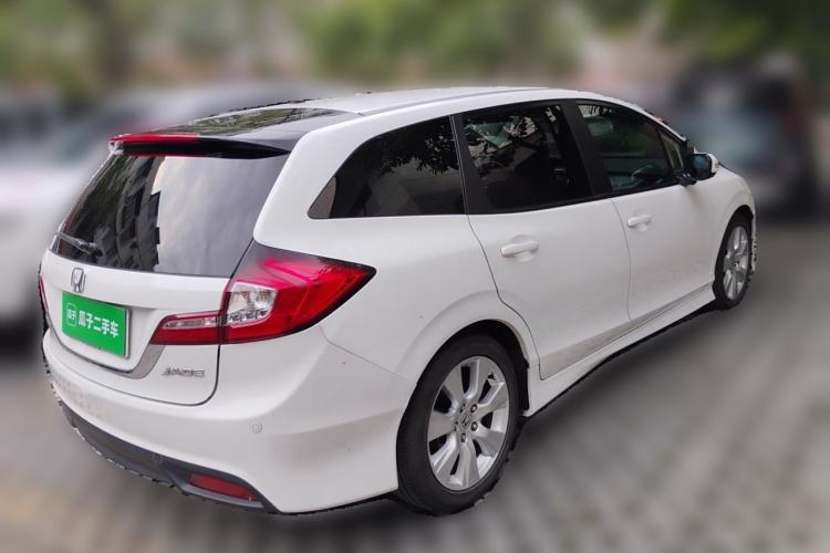 Used Honda Jade 2013 1.8L automatic Comfort version 5 seats Rear Right 45 Deg