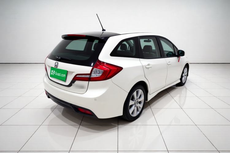 Used Honda Jade 2013 1.8L automatic Comfort version 5 seats Rear Right 45 Deg