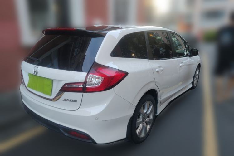 Used Honda Jade 2013 1.8L automatic Comfort version 5 seats Rear Right 45 Deg