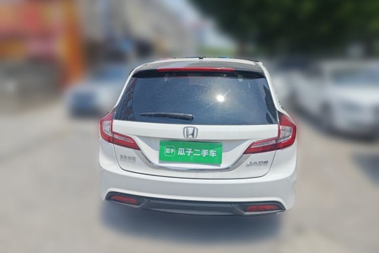 Used Honda Jade 2013 1.8L automatic Comfort version 5 seats Rear