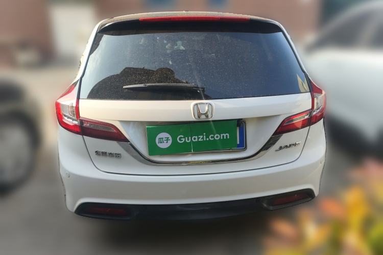 Used Honda Jade 2013 1.8L automatic Comfort version 5 seats Rear