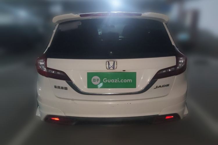 Used Honda Jade 2013 1.8L automatic Comfort version 5 seats Rear