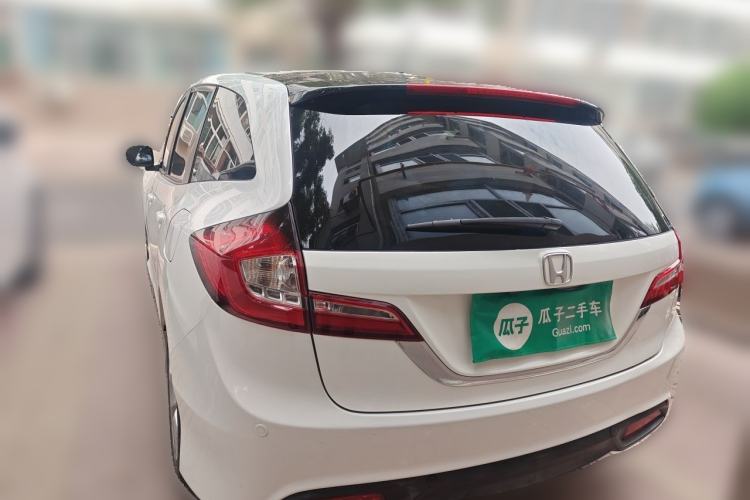 Used Honda Jade 2013 1.8L automatic Comfort version 5 seats Rear