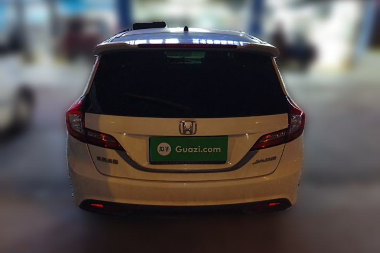 Used Honda Jade 2013 1.8L automatic Comfort version 5 seats Rear
