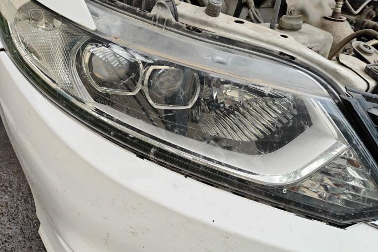 Used Honda Jade 2013 1.8L CVT Luxury Edition 5 seats Right Front Headlight