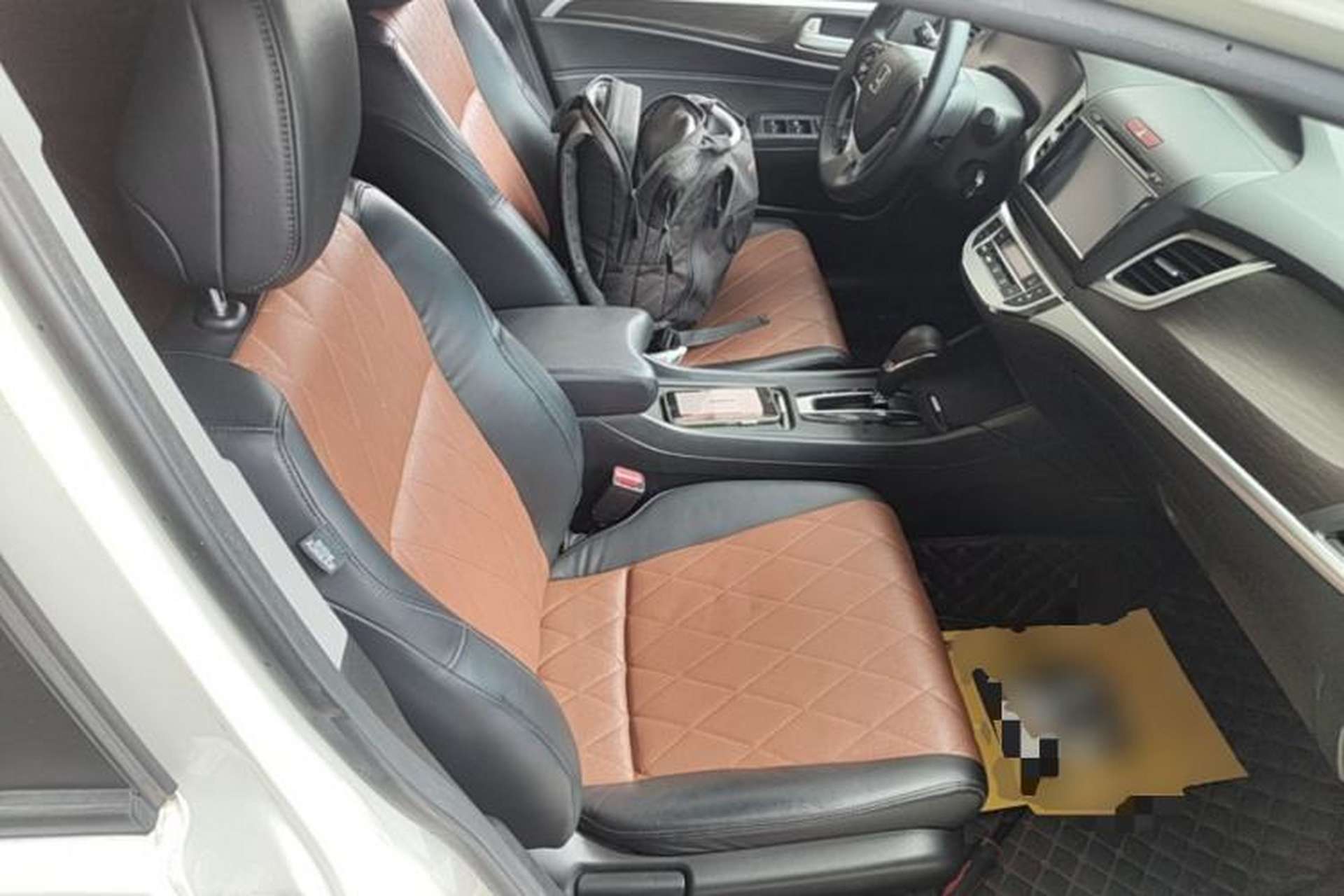 Used Honda Jade 2013 1.8L automatic Comfort version 5 seats Right Front Seat