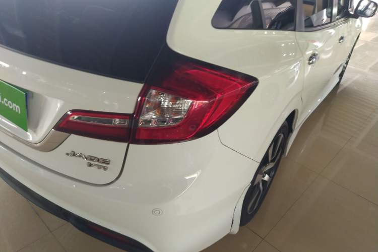 Used Honda Jade 2013 1.8L CVT Luxury Edition 6 seats Right Rear Taillight
