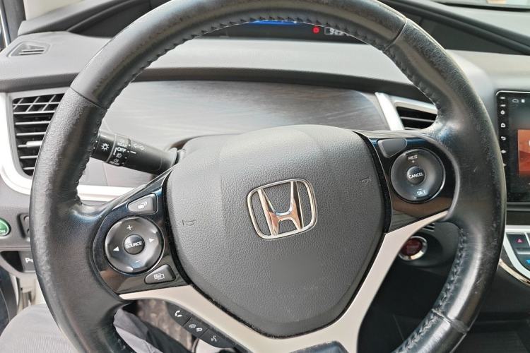 Used Honda Jade 2013 1.8L CVT Luxury Edition 5 seats Steering Wheel