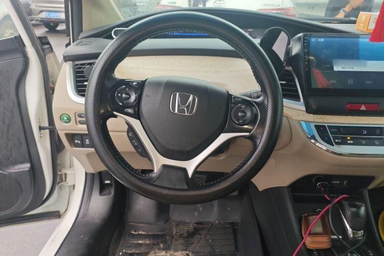 Used Honda Jade 2013 1.8L CVT Luxury Edition 5 seats Steering Wheel