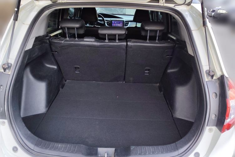 Used Honda Jade 2013 1.8L automatic Comfort version 5 seats Trunk