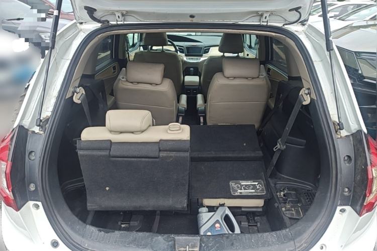 Used Honda Jade 2013 1.8L CVT Luxury Edition 6 seats Trunk