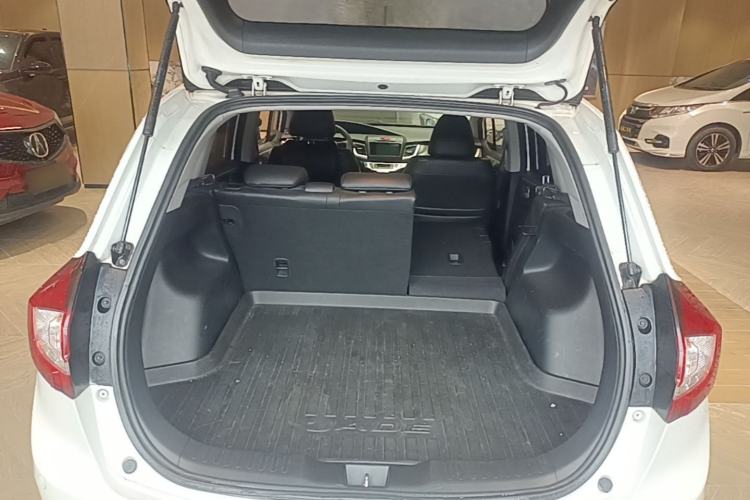 Used Honda Jade 2013 1.8L automatic Comfort version 5 seats Trunk