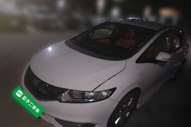 Used Honda Jade 2013 1.8L automatic Comfort version 5 seats