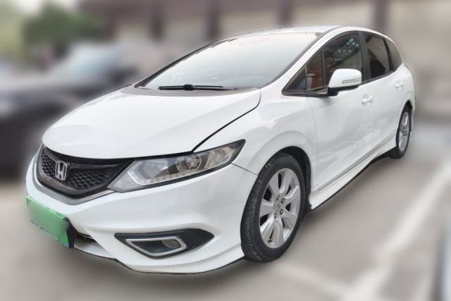 Used Honda Jade 2013 1.8L automatic Comfort version 5 seats