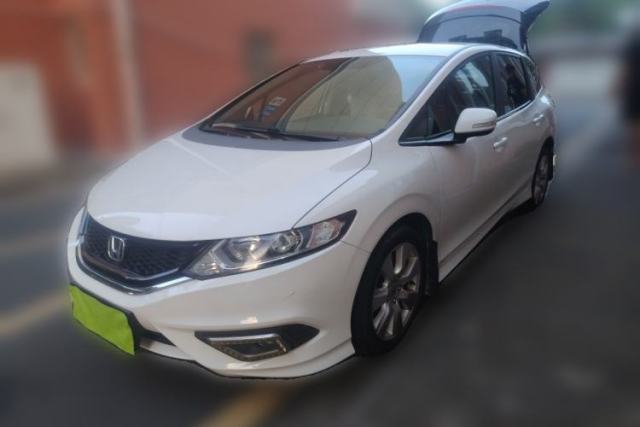 Used Honda Jade 2013 1.8L automatic Comfort version 5 seats