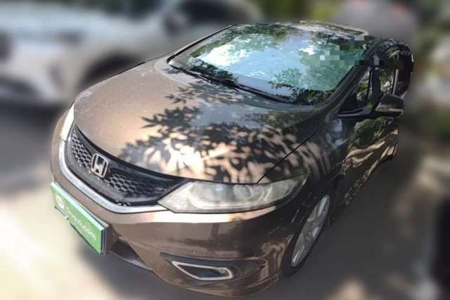 Used Honda Jade 2013 1.8L automatic Comfort version 5 seats