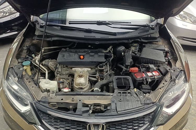 Used Honda Jade 2013 1.8L automatic Comfort version 5 seats Engine Bay