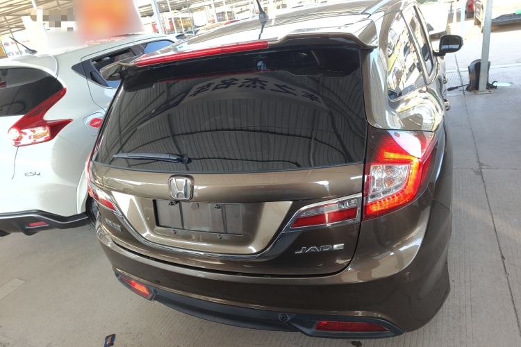 Used Honda Jade 2013 1.8L automatic Comfort version 5 seats Exterior 4