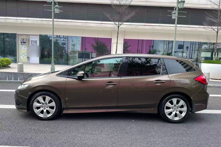 Used Honda Jade 2013 1.8L automatic Comfort version 5 seats Exterior 9