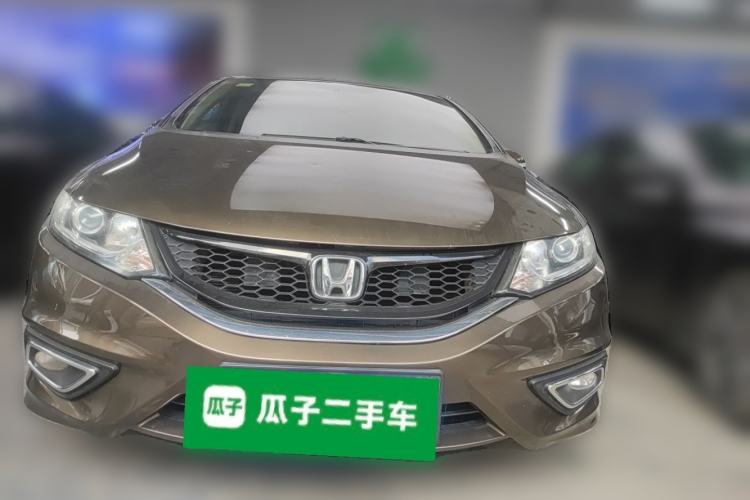 Used Honda Jade 2013 1.8L automatic Comfort version 5 seats Front