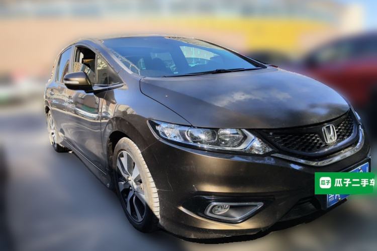 Used Honda Jade 2013 1.8L CVT Luxury Edition 5 seats Front Right 45 Deg