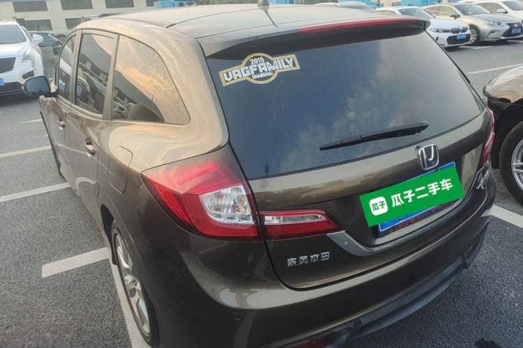 Used Honda Jade 2013 1.8L automatic Comfort version 5 seats Rear Left 45 Deg
